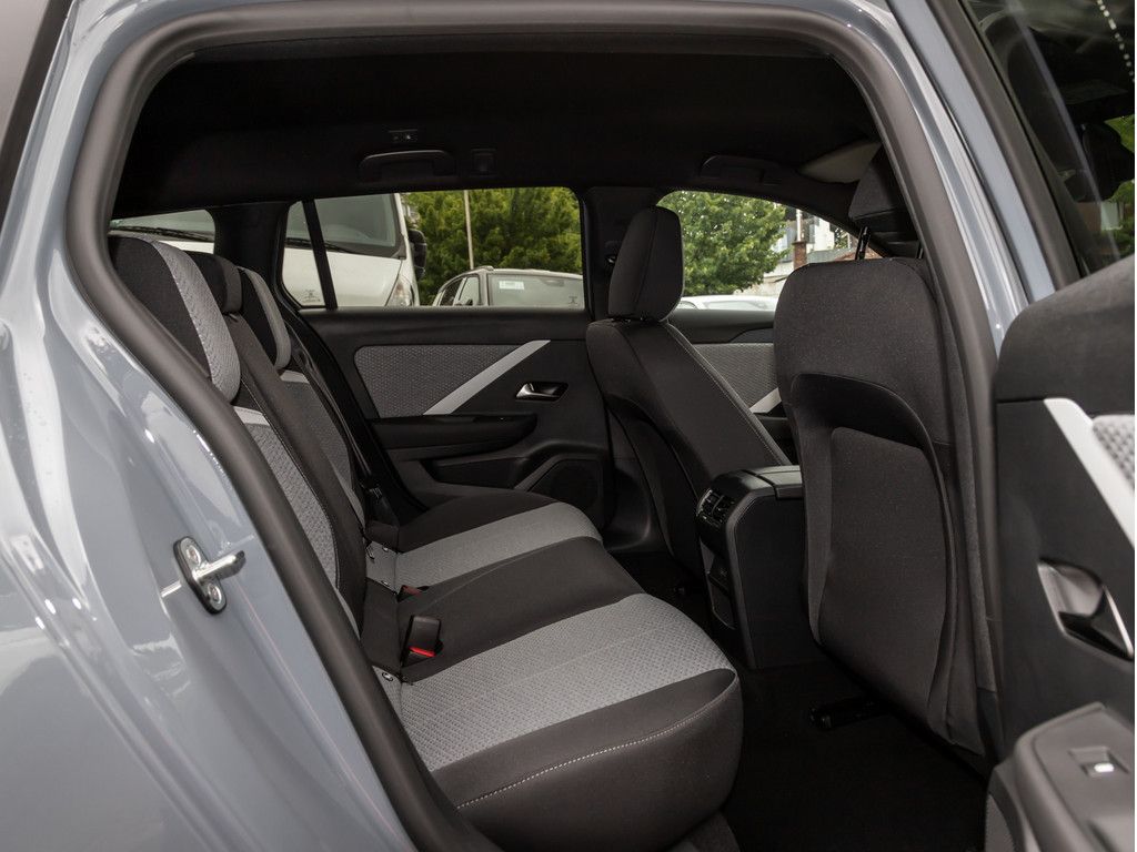 Opel Astra - Bild 7