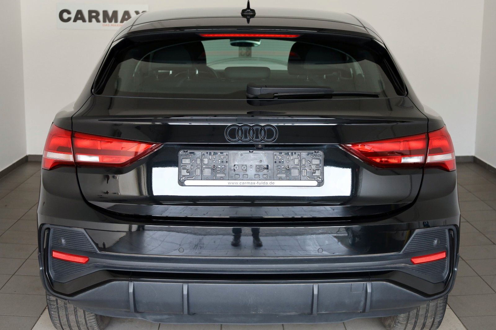 Fahrzeugabbildung Audi Q3 Sportback 35 TFSI S line,Leder,Navi,Kamera,SH