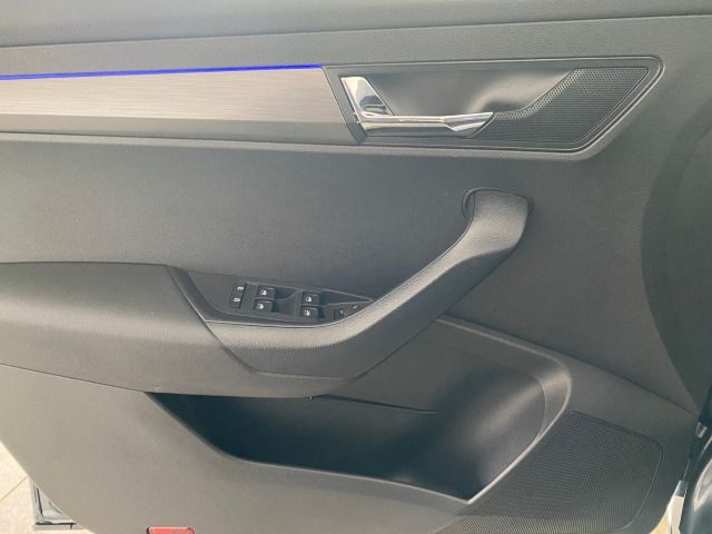 Karoq CLEVER 125 1.5 TSI NAVI+SHZ+EPH