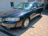 Volvo V70 2 2,4l  2hd.  und T5 Durchgeschr... - Volvo V70: 5t