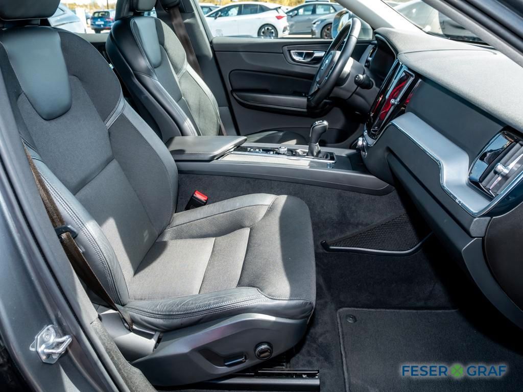 Volvo XC60 Momentum Pro 2WD Navi LED Keyless Kamera foto 6
