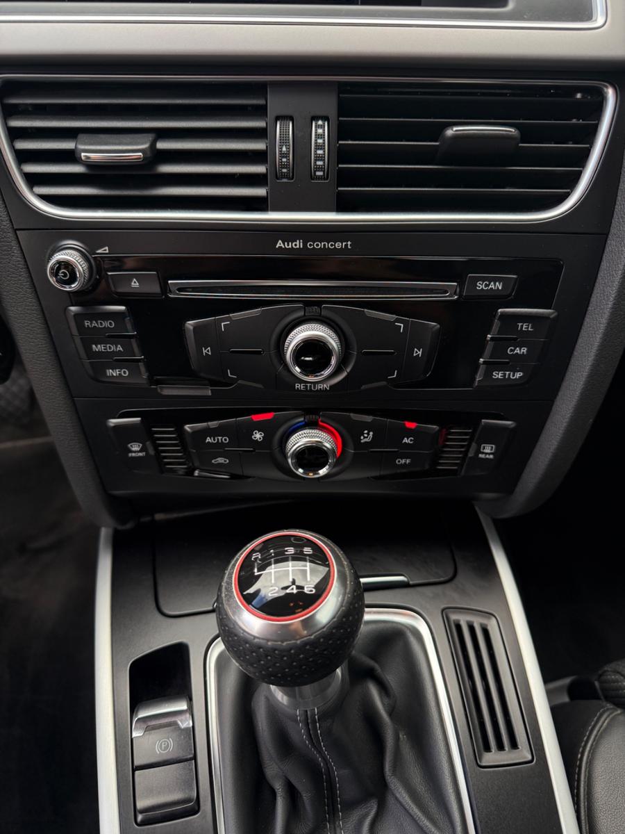 Audi A5 Coupé S Line 2.0 TDI 177 ch BVM / 1ère main / Bang & Olufsen / Jantes 19" / Xénon