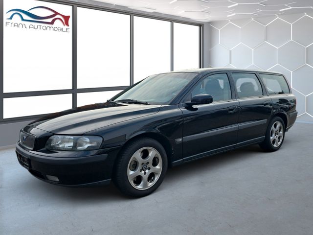 Volvo V70 2.5T Premium*AUTOMATIK*AHK*LEDER*TÜV NEU*