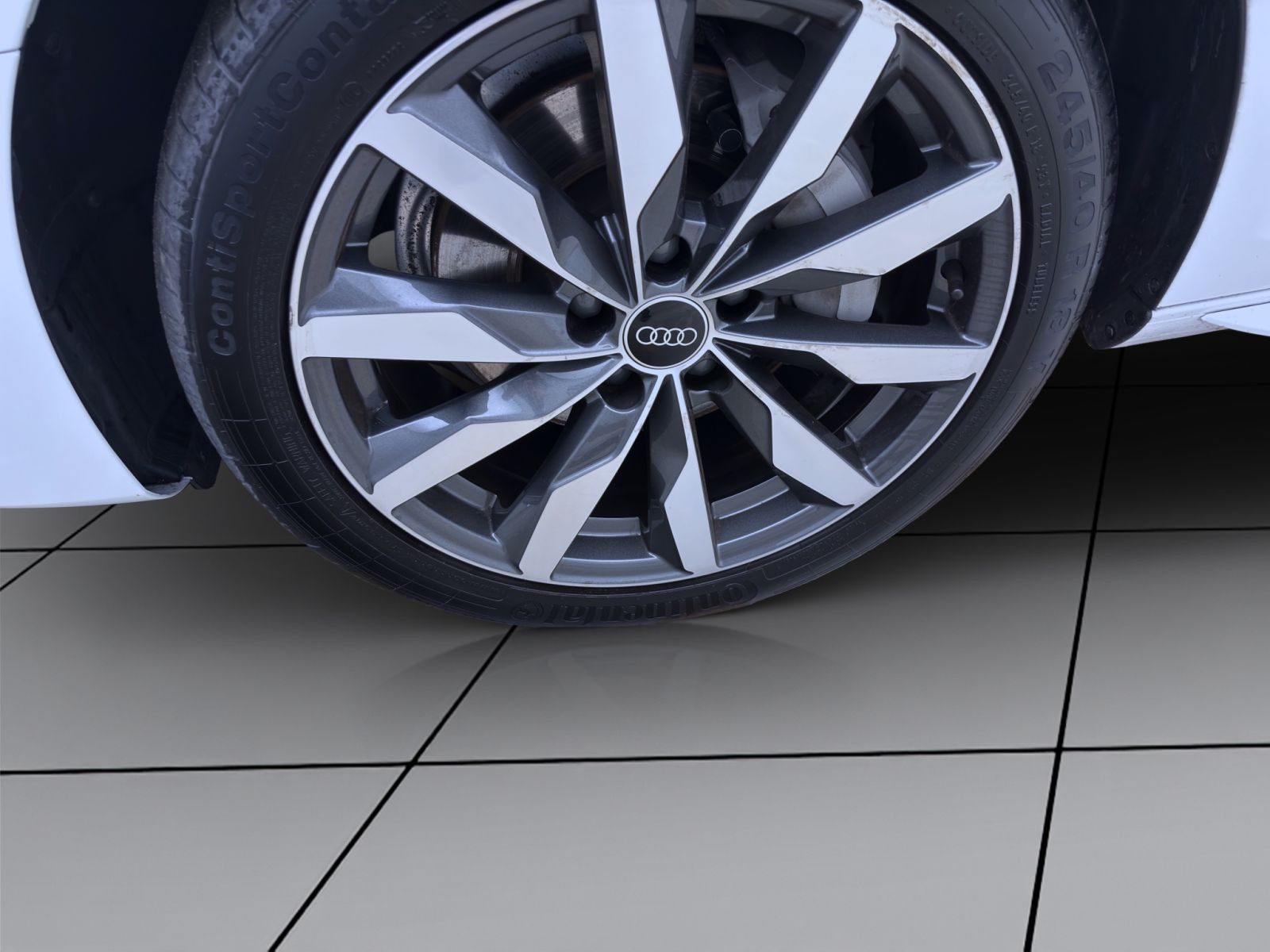 Audi A4 - Bild 9