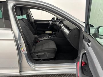 Volkswagen Passat Variant - 9