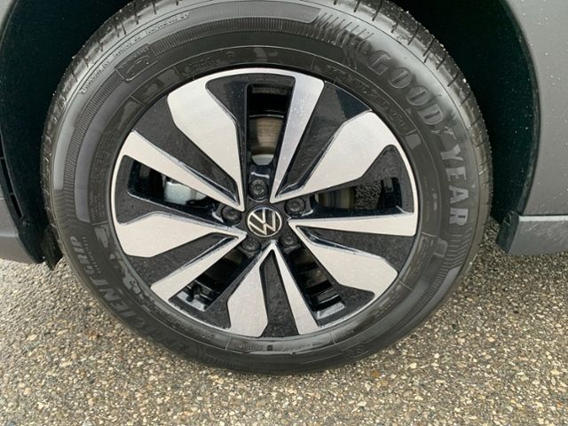 Fahrzeugabbildung Volkswagen Taigo 1,0 TSI DSG GOAL AHK SHZ APP CONNECT DAB P