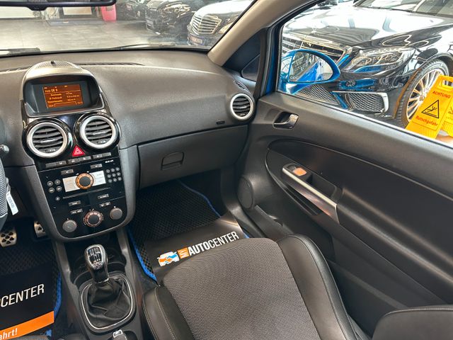 Opel Corsa D OPC *RECARO*LEDER*KliMAAUTOMATIK*