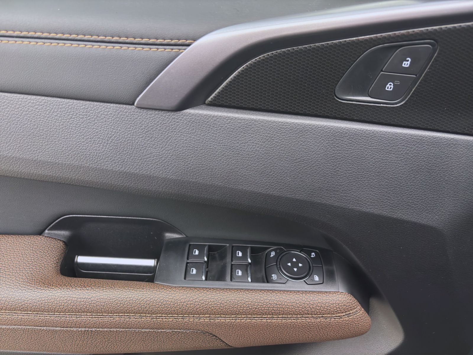 Volkswagen Amarok - Bild 10