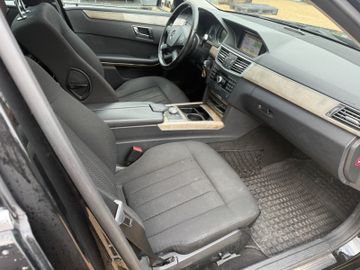 Mercedes E 350 - 6