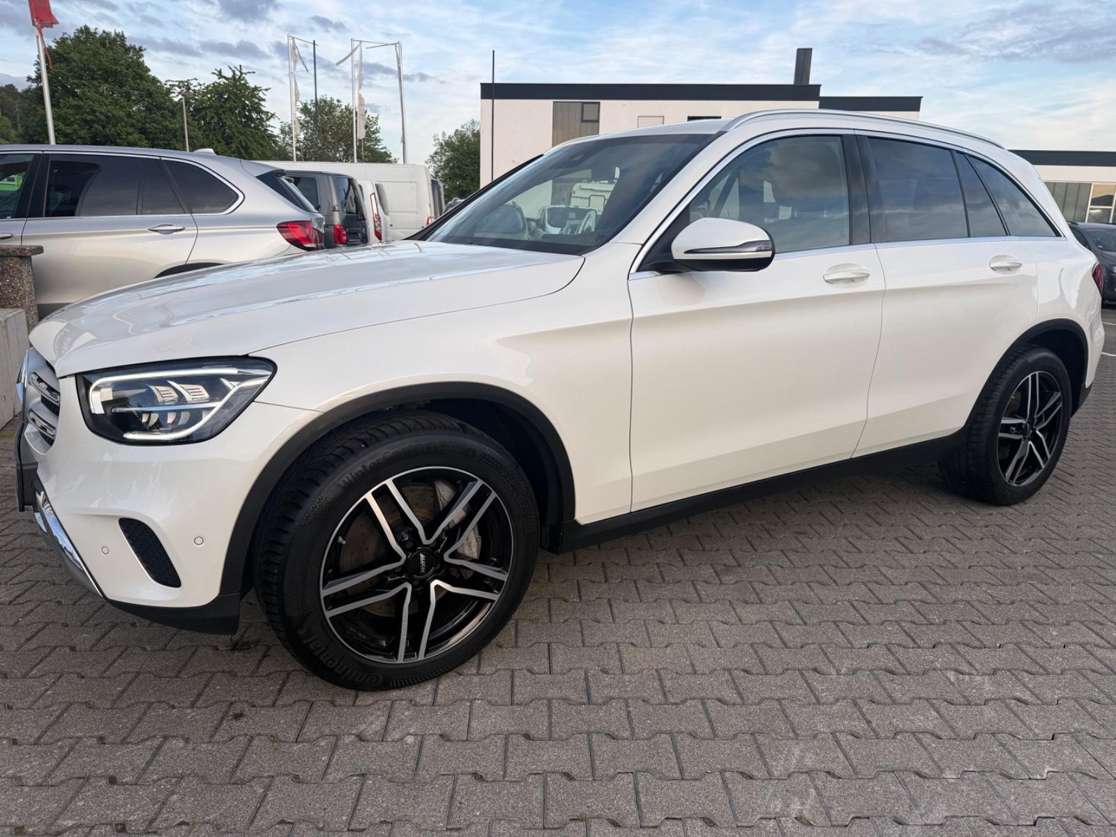 Mercedes-Benz GLC 400 GLC d 4Matic Standheizung Leder LED