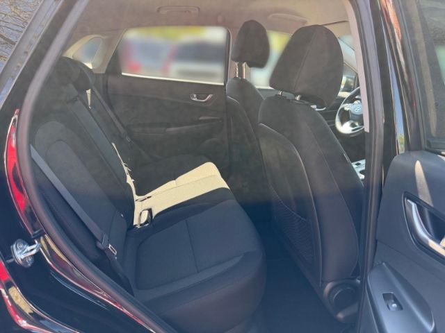 Fahrzeugabbildung Hyundai KONA Edition 30+ Elektro 2WD +KLIMA+NAVI+PDC+UVM