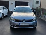 Volkswagen VW Passat B7 Limousine - Volkswagen Passat: 7