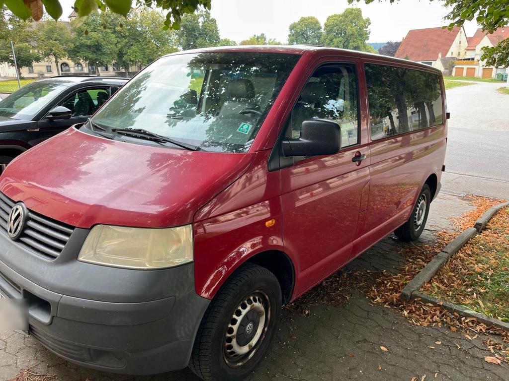 Volkswagen T5 Kombi