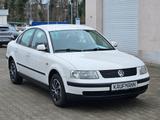 Volkswagen Passat 1,6 Klima el.SP Spieg. beheizbar teilb.Rü - gebrauchte Volkswagen Passat aus dem Jahr 1997