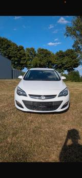 Opel Astra 1.6 Style TÜV bis 08/28 - Opel Astra von privat