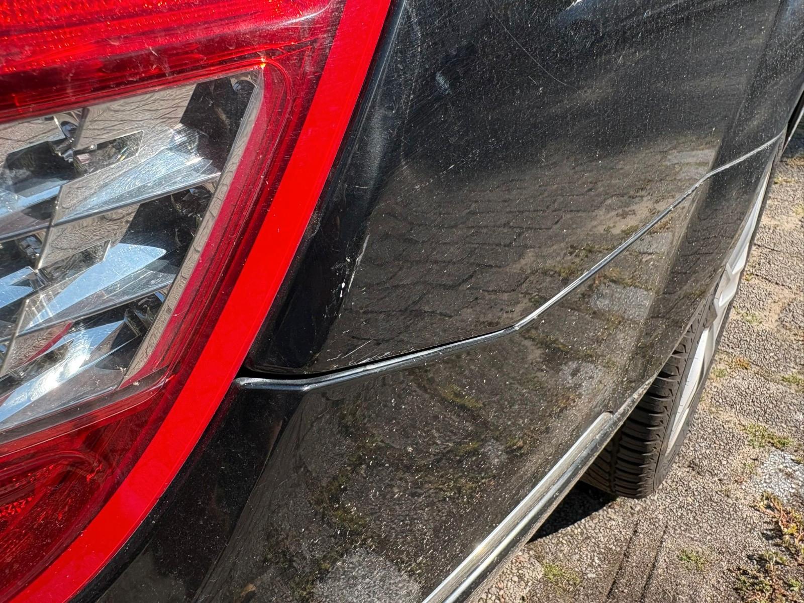 Mercedes-Benz C220 2010 — photo 6
