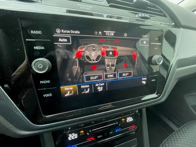 Touran Active 2.0 TDI DSG Navi digitales Cockpit