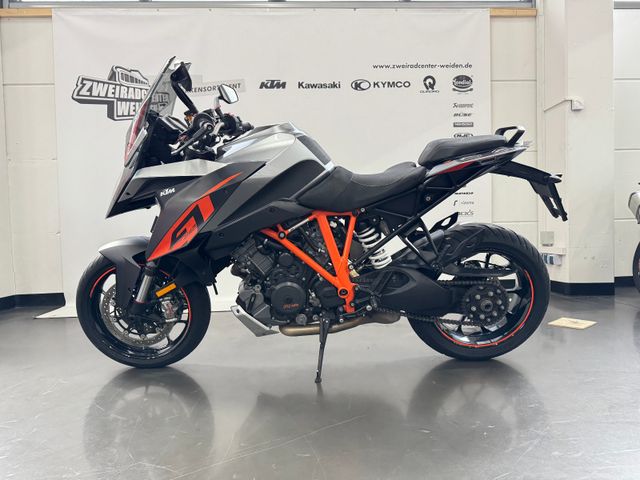 KTM 1290 Super Duke GT