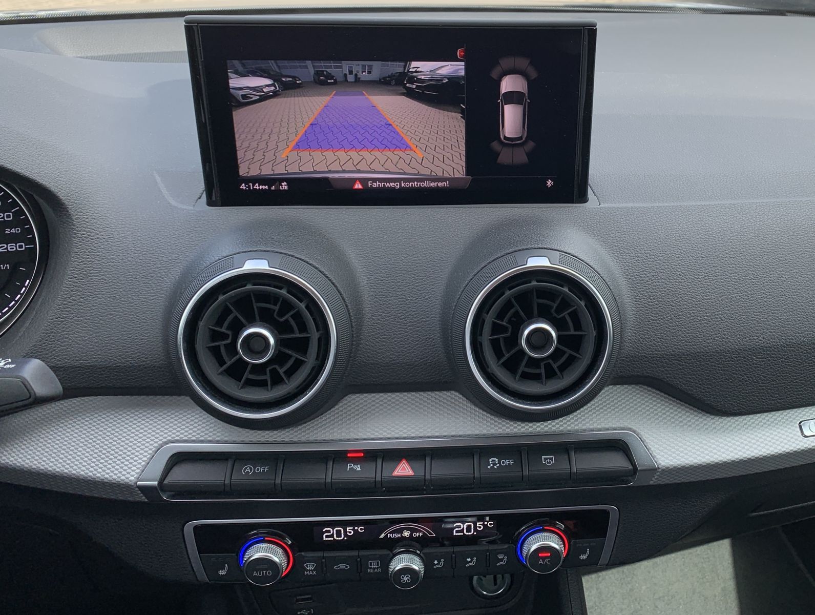 Fahrzeugabbildung Audi Q2 1.5 TFSI*Cam*Navi*LED*Klima*Assistenzpaket*