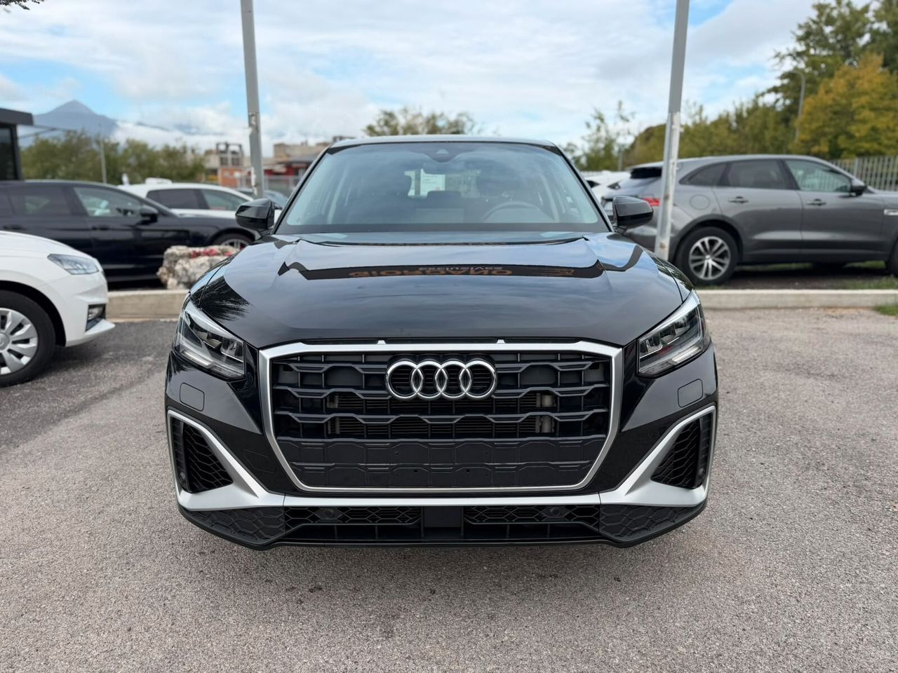 Audi Q2 30 TDI S tronic line Edition imagem 2