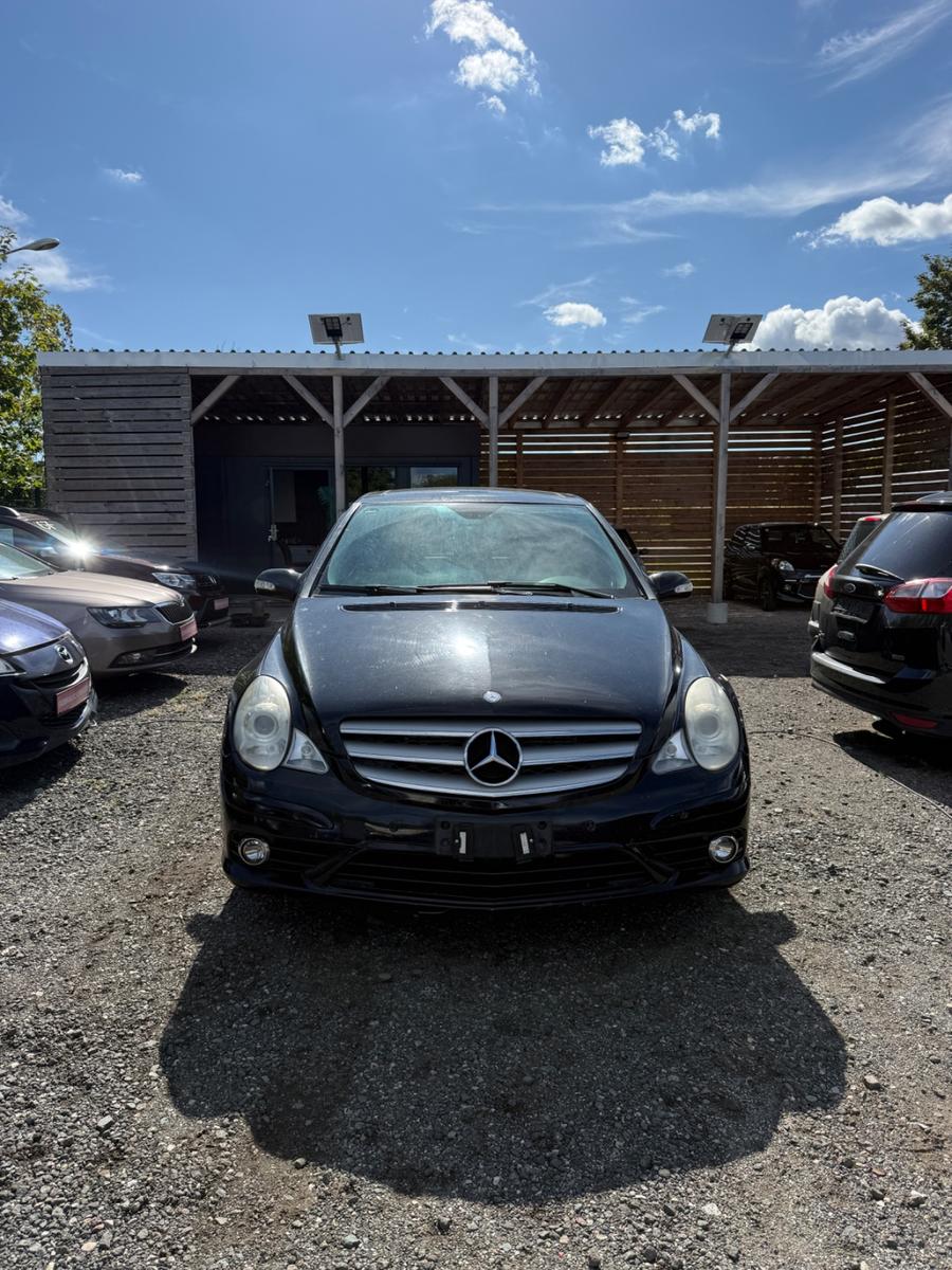 Mercedes-Benz R320 2008 — rear view