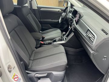 Volkswagen T-Roc - 8