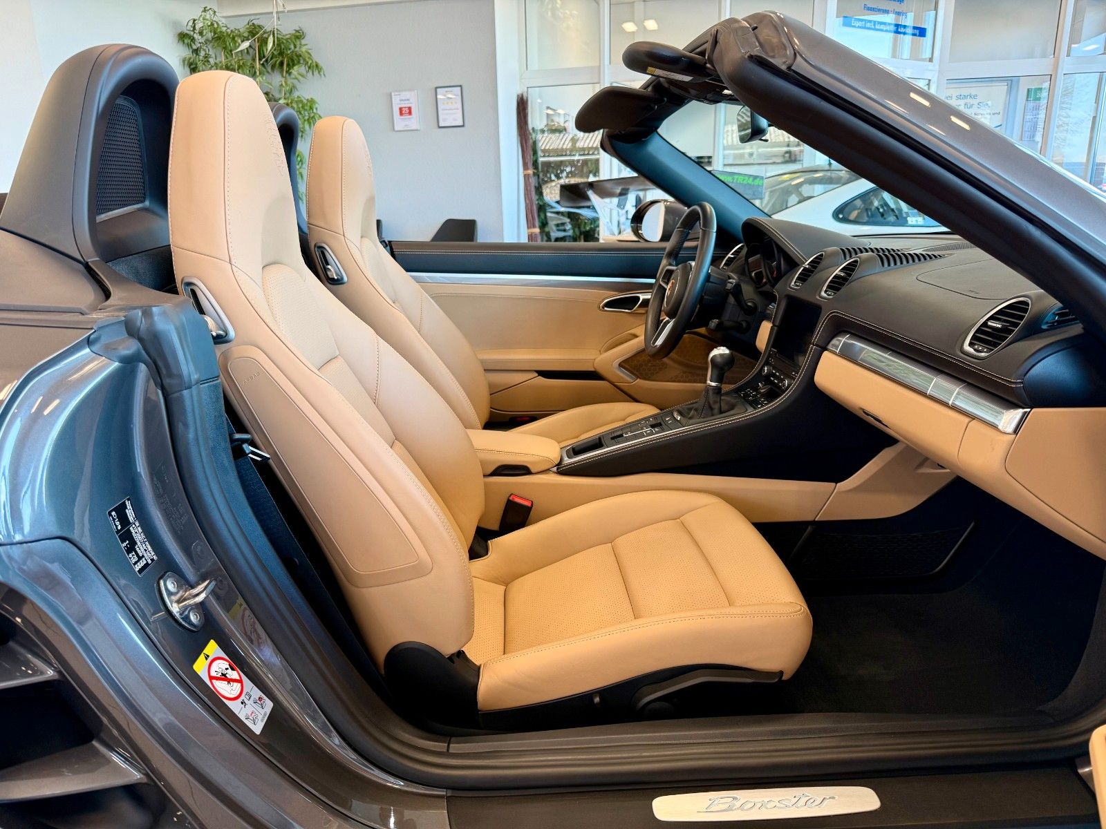 Fahrzeugabbildung Porsche 718 Boxster 20"Zoll / BOSE / Bi-Color / PCM-Navi