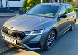 Skoda Octavia Combi RS 2.0 TSI DSG DCC HUD PANO ACC 