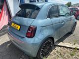 Fiat 500e 3+1 Icon Komfort + Style - gebrauchte Fiat 500e aus dem Jahr 2021