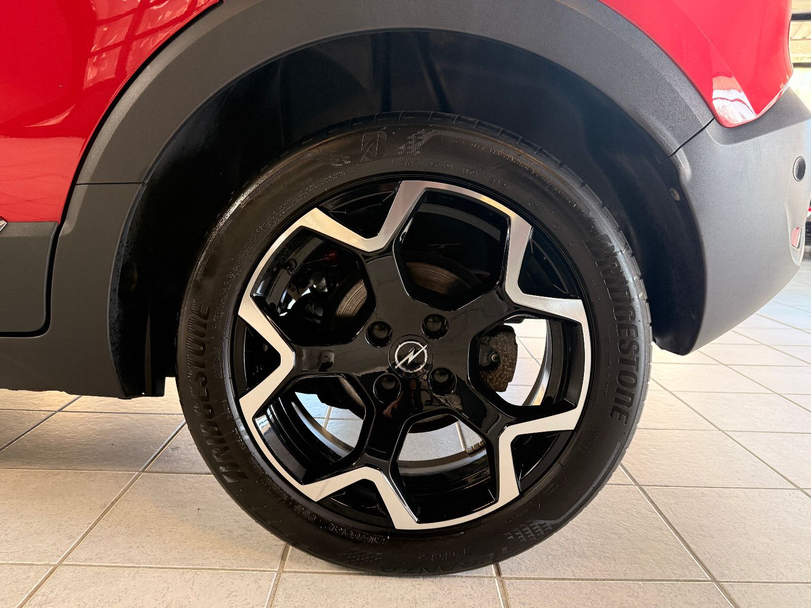 Fahrzeugabbildung Opel CrosslandX Ultimate/HEAD-UP/KAMERA/LEDER/LED/AUT