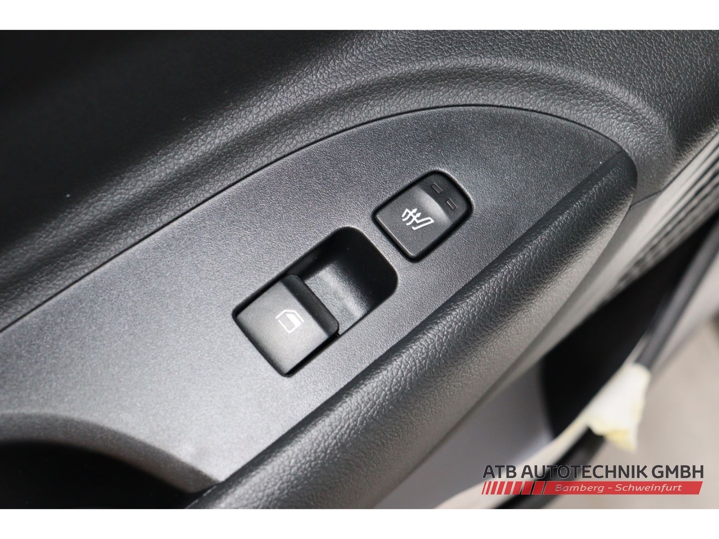 Fahrzeugabbildung Hyundai i20 Trend 1.0 T-Gdi 48V iMT Komfortpaket Navi SH