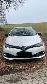 Toyota Auris Hybrid Style Selection 1,8-l-VVT-i Sty... - Toyota Auris: Automatik