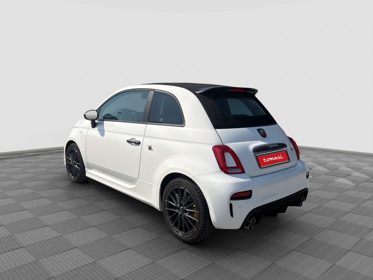 Abarth ABARTH 695 C 1.4 Turbo T-Jet 180 CV imagem 3