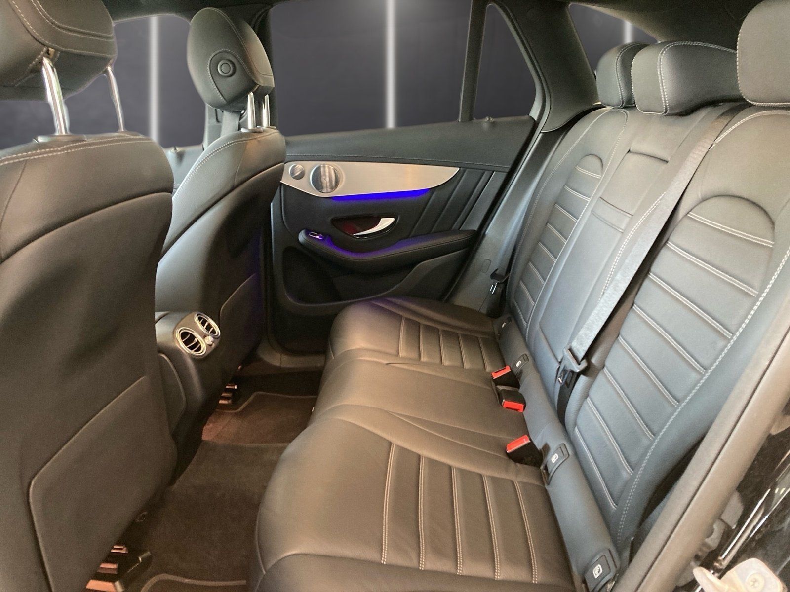Fahrzeugabbildung Mercedes-Benz GLC 43 AMG 4M*Pano*Burm*Distr*HUD*MBeam*DiGi*360