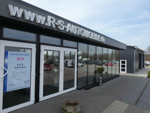 showroom-image-main