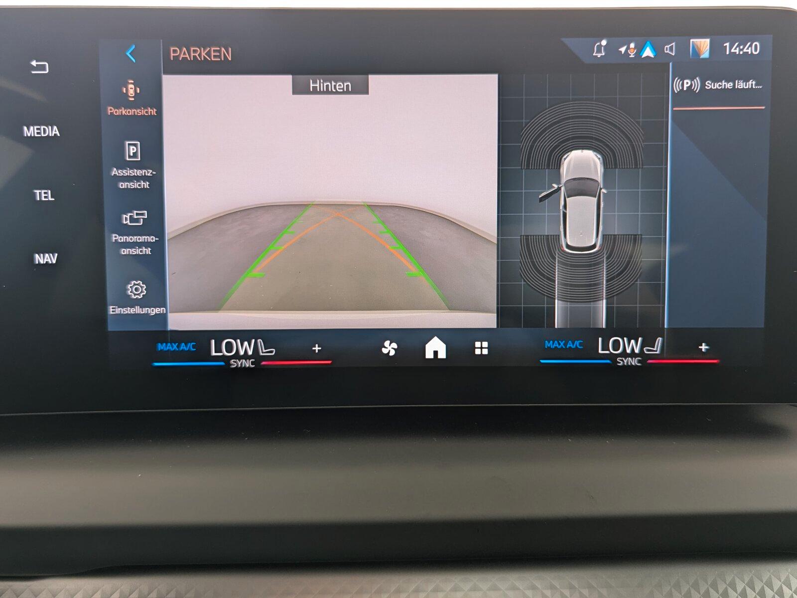 BMW 1 Series i LED+NAVI+SHZ+RFK+TEMP+, миниатюра 17