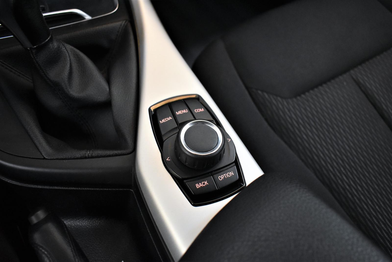 BMW 118i 5-trg.+Sitzheizung+Einparkhilfe+Klimaautom.