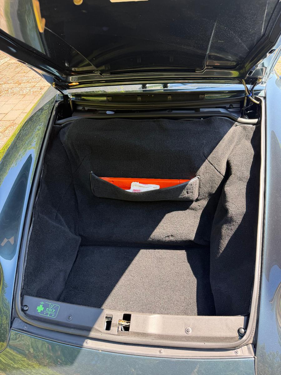 Porsche 911 (993) Carrera Coupé Tiptronic