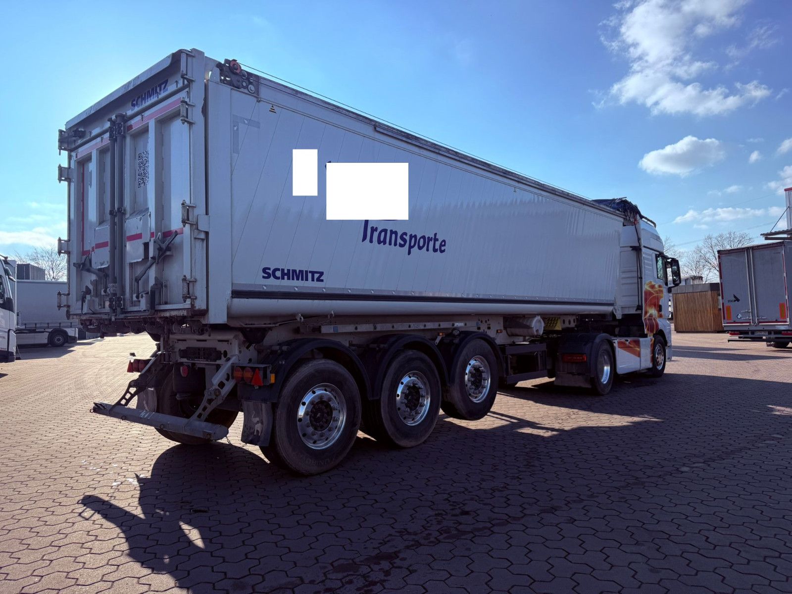 Fahrzeugabbildung Schmitz Cargobull SKI 24 SL 8.2 Alumulde 40m ³ Cramaro Verdeck