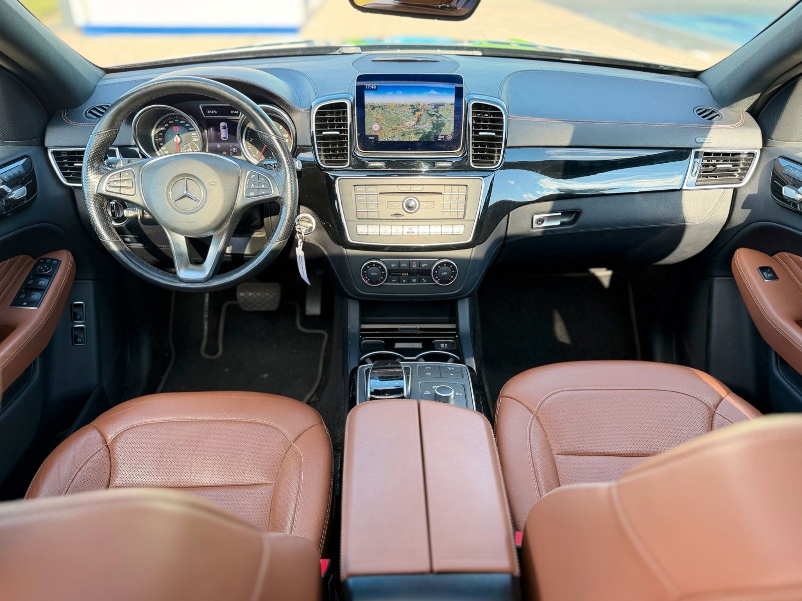 Mercedes-Benz GLE 350 d Coupe 4M AMG-LINE NIGHT PANO LEDER AH foto 11