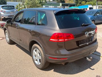 Volkswagen Touareg - 5