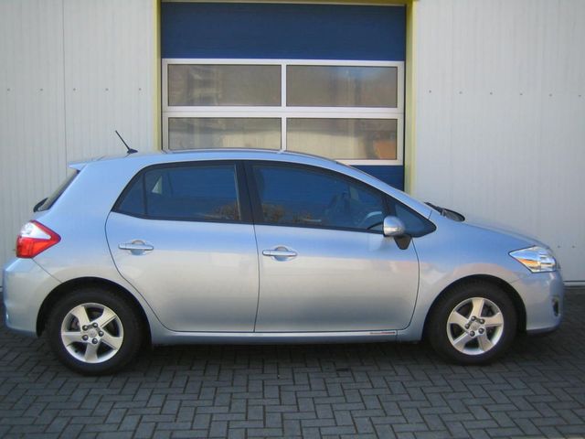 Toyota Auris Hybrid Life 1,8-l-VVT-i