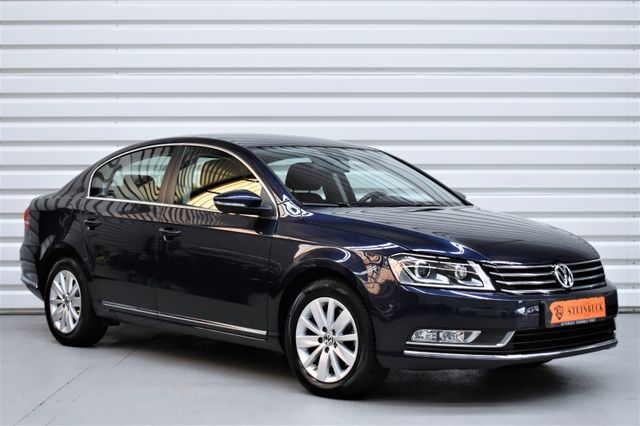 Volkswagen Passat Lim. Comfortline Automatik+Navi+Xenon+AHK