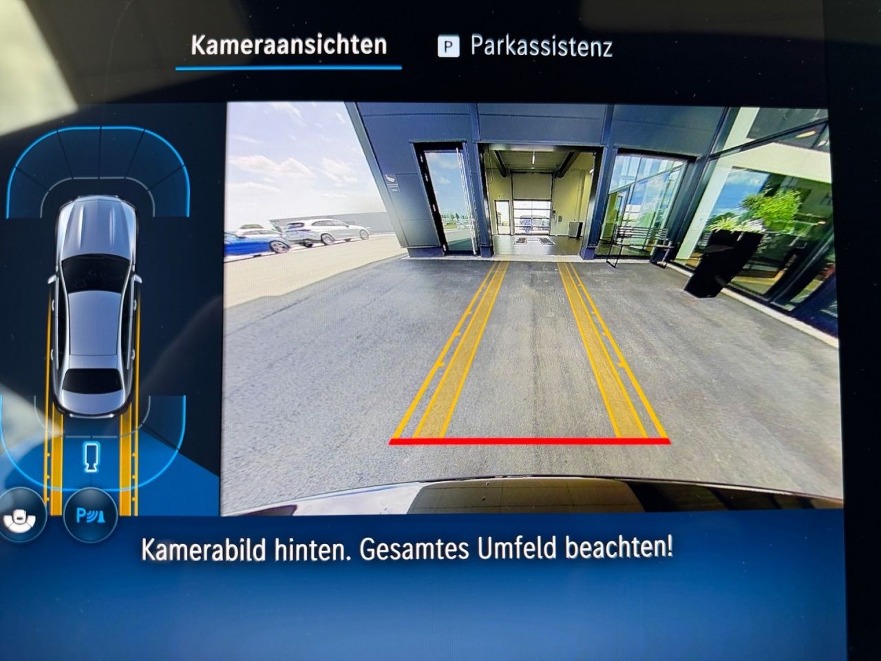 Fahrzeugabbildung Mercedes-Benz C 300 d AMG+NIGHT+AMBIENTE+DISTRONIC+KAMERA+