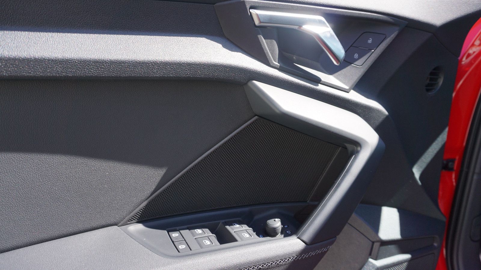 Fahrzeugabbildung Audi A3 Sportback 35 TFSI advanced,S-Line,Navi,LED+WR