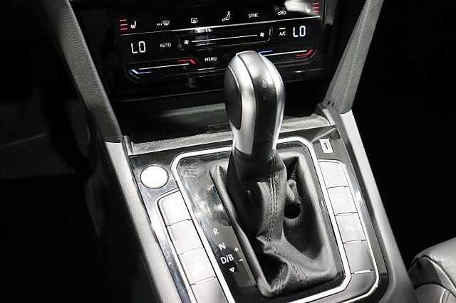 Passat Variant GTE 1.4 TSI DSG Leder AHK IQ.DRIV