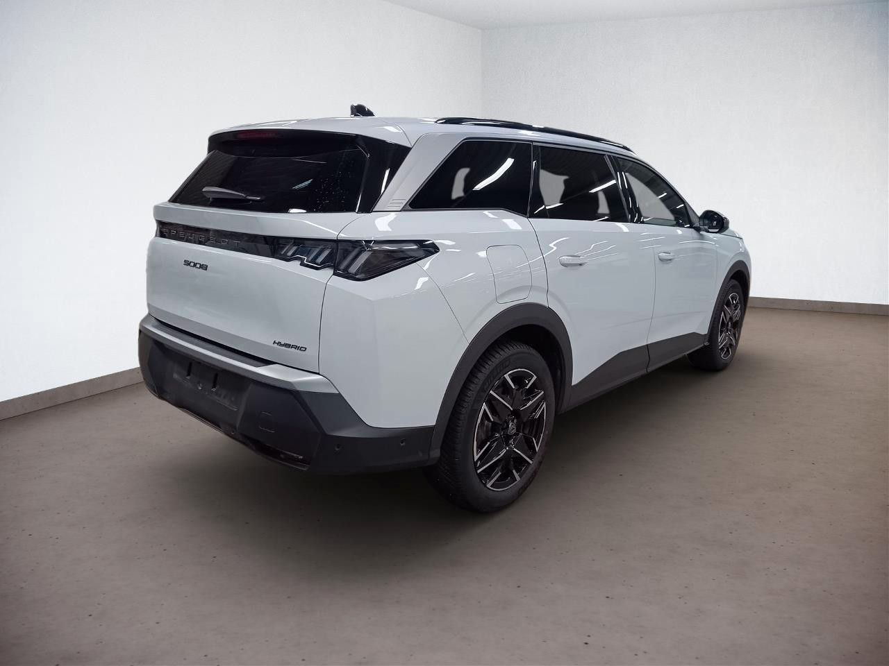 Fahrzeugabbildung Peugeot 5008 Hybrid 145 ALLURE DSC 7-SITZ NAVI/LED/360°