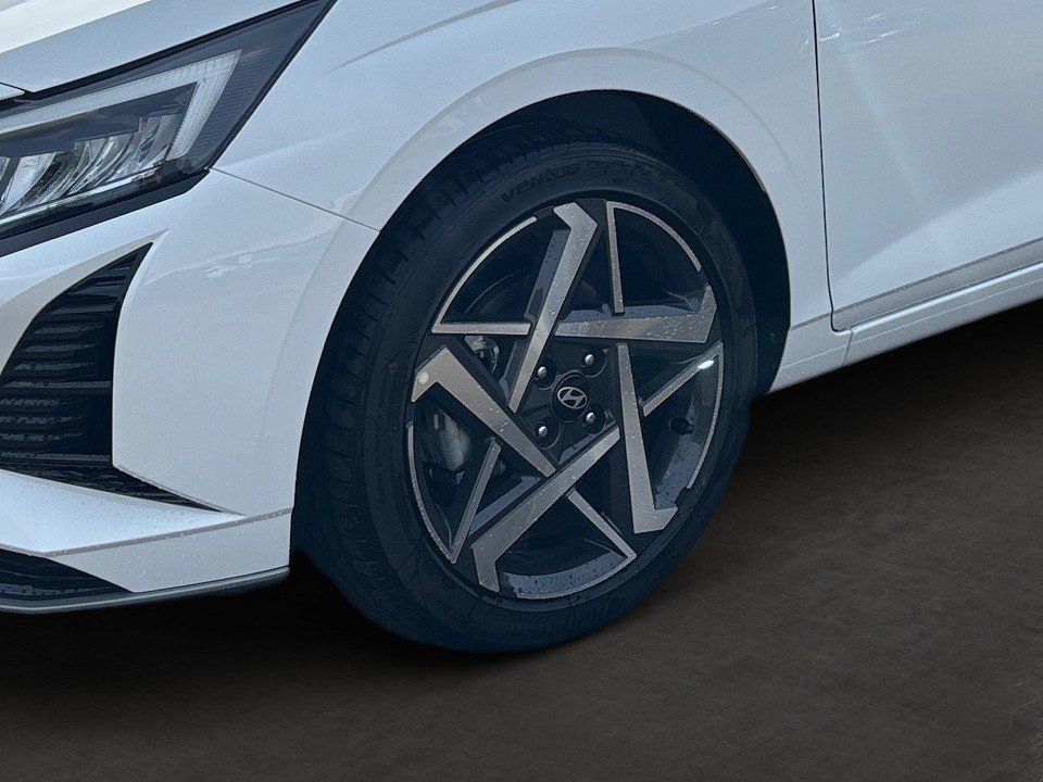 Fahrzeugabbildung Hyundai i20 1.0T 100PS Prime Dachlackierung