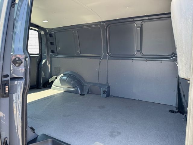 Fahrzeugabbildung Volkswagen Transporter Kasten T6.1 LR 2.0 TDI 110 PS 5-Gang