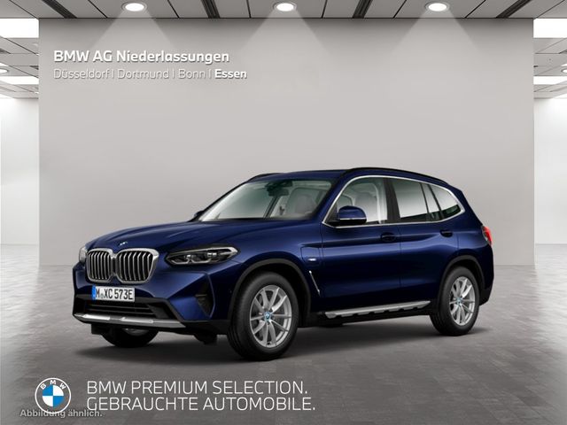 BMW X3 xDrive30e Navi AHK Kamera Pano.Dach HiFi LED